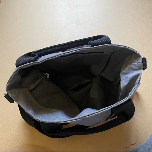 NEW Multifunction Beach Bag - Picture 7 of 10